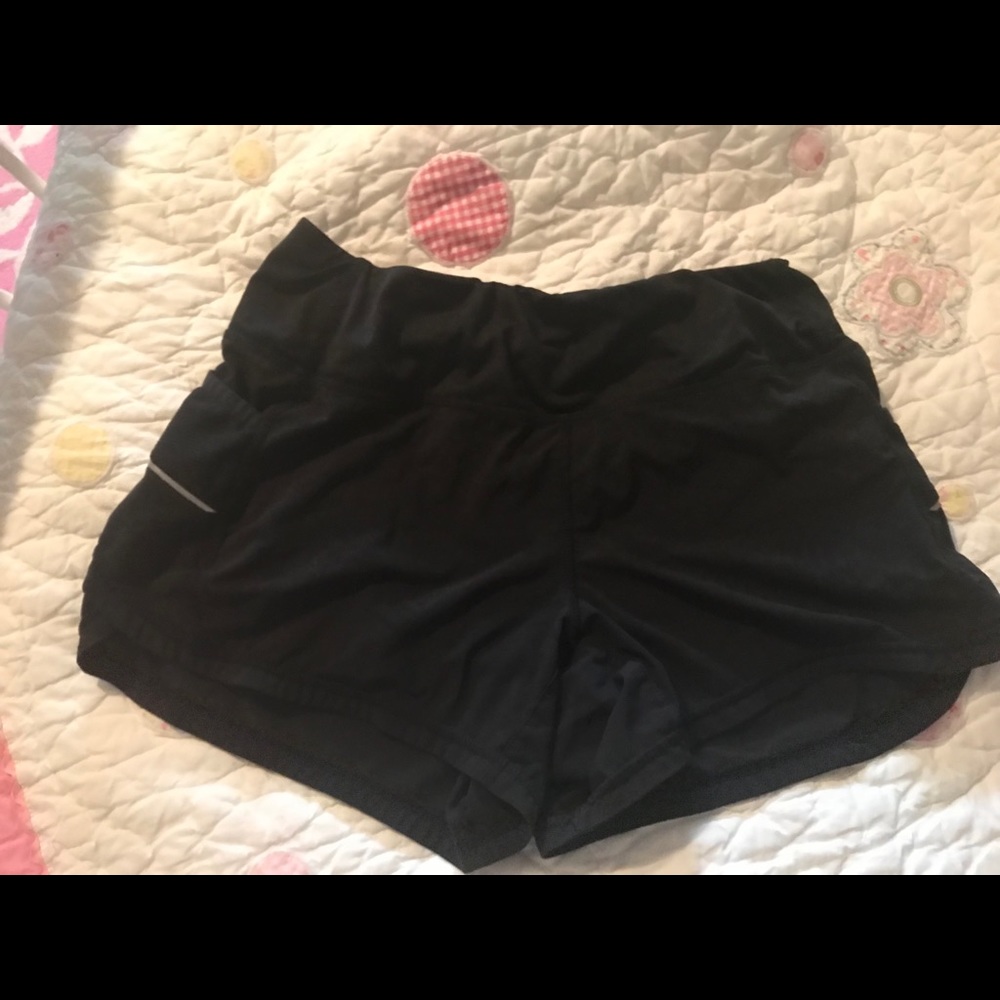 Athleta XS black shorts